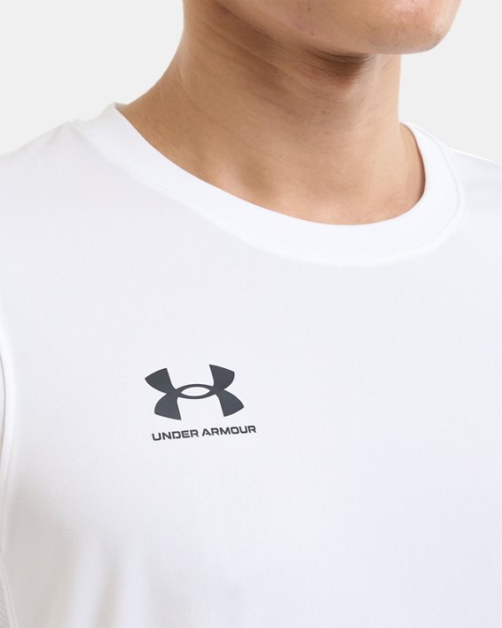 Men's UA Challenger Training Short Sleeve in White image number 7